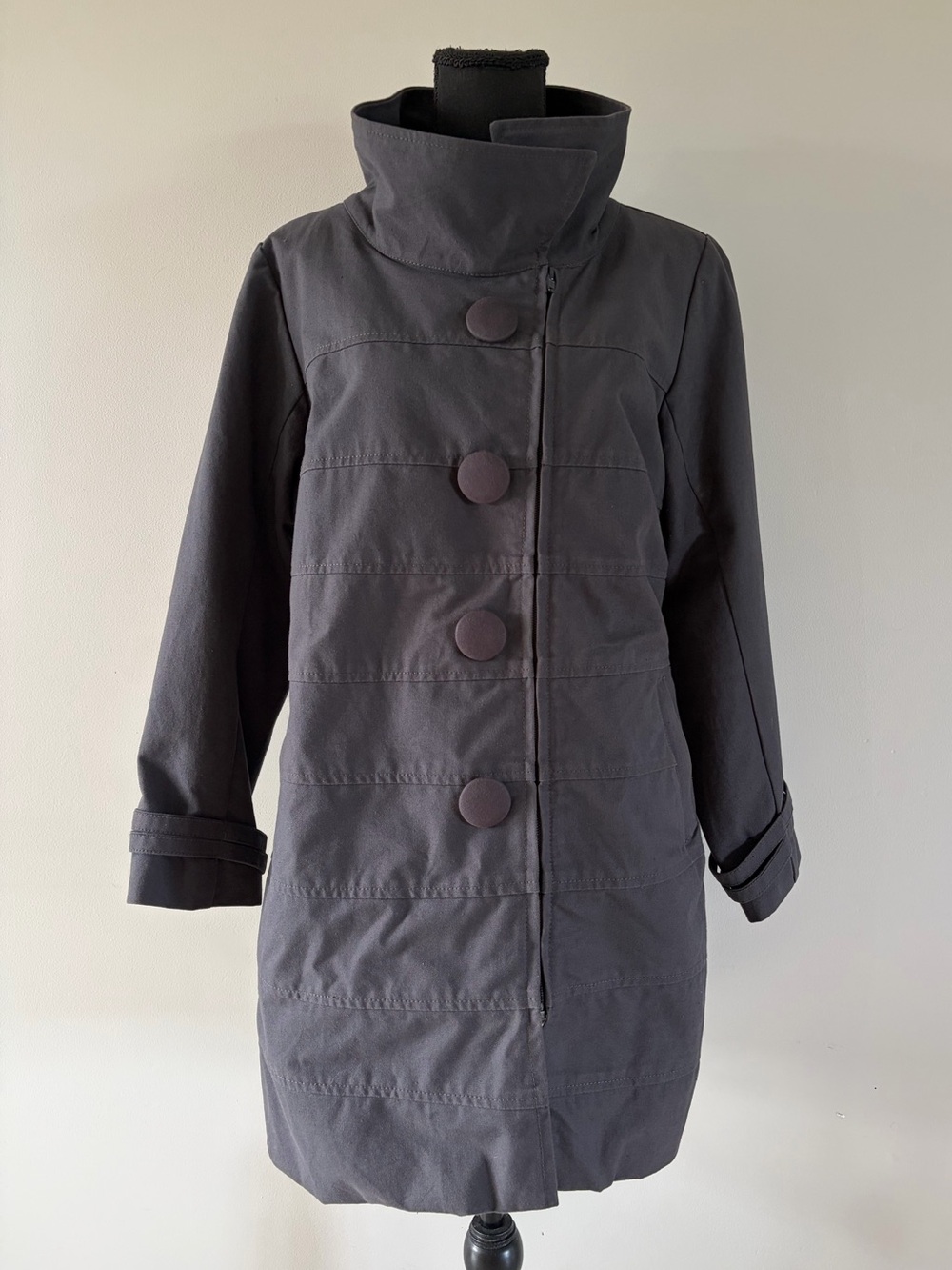Women's Schwiing Dark Gray High-Collar Button Front Coat size L